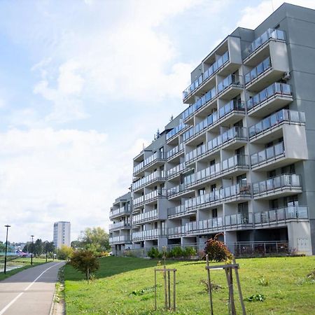 Capital Towers - Apartament Green Z Widokiem Na Rzeke Rzeszów Esterno foto